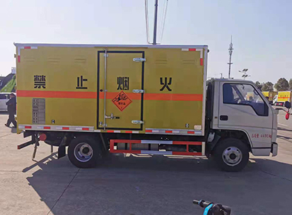 阿克苏爆破器材运输车技术升级与安全合规新趋势